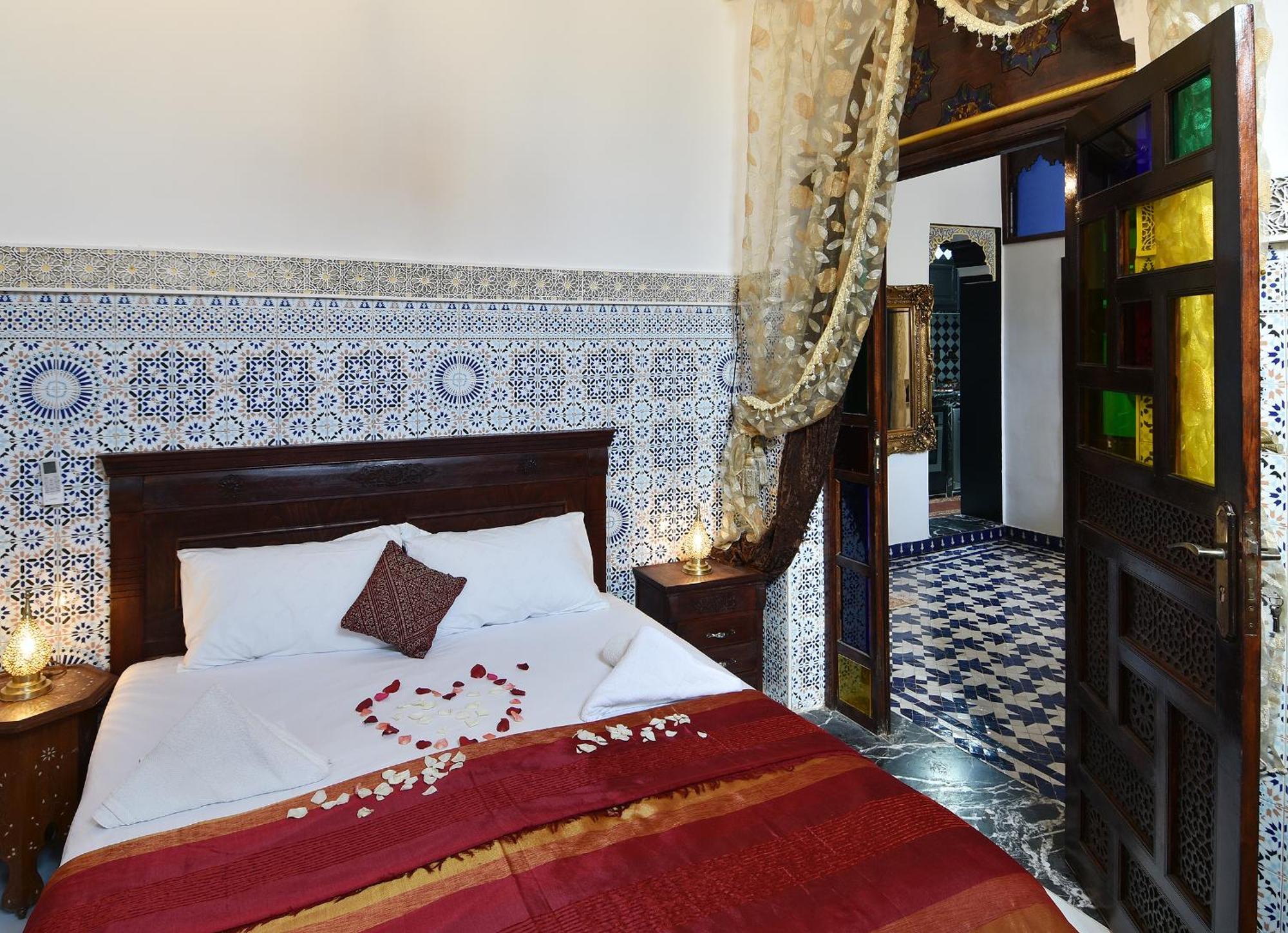 Hotel Dar Aya Fez Esterno foto